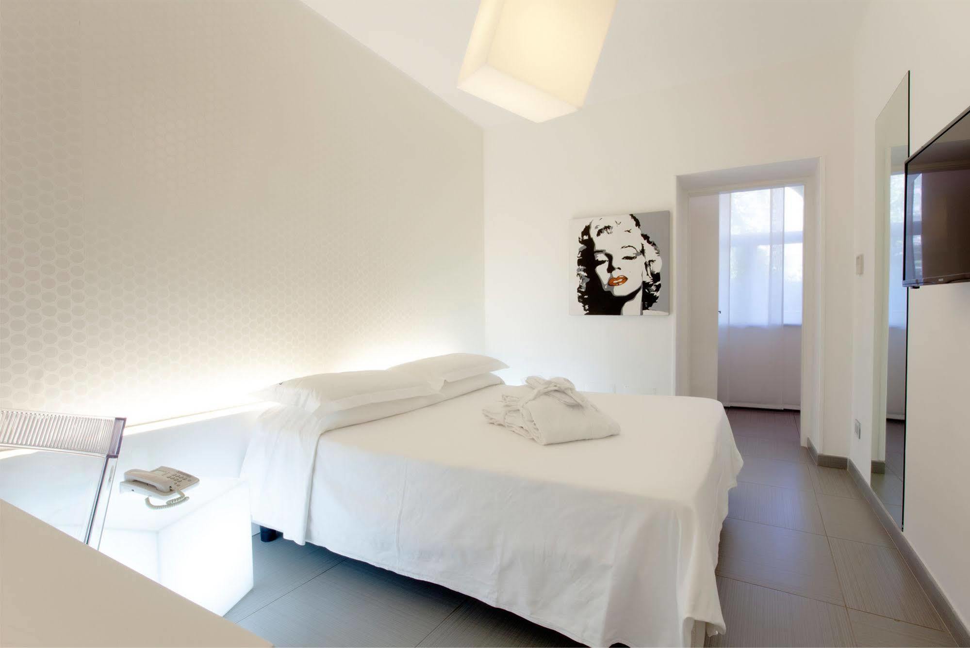 Palazzo Tritone & Abagnale Bed & Breakfast Sorrento Exterior photo